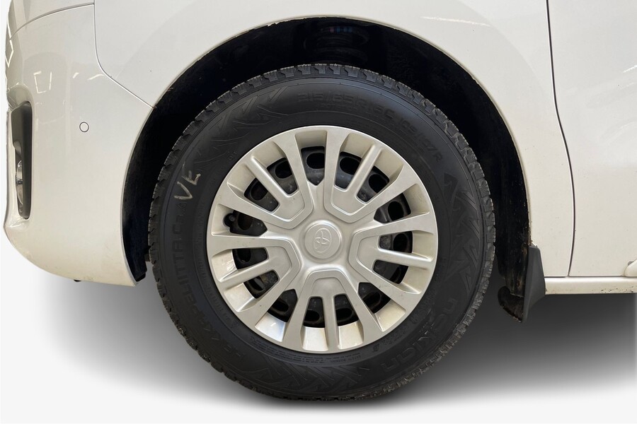 Toyota Proace Verso vaihtoauto