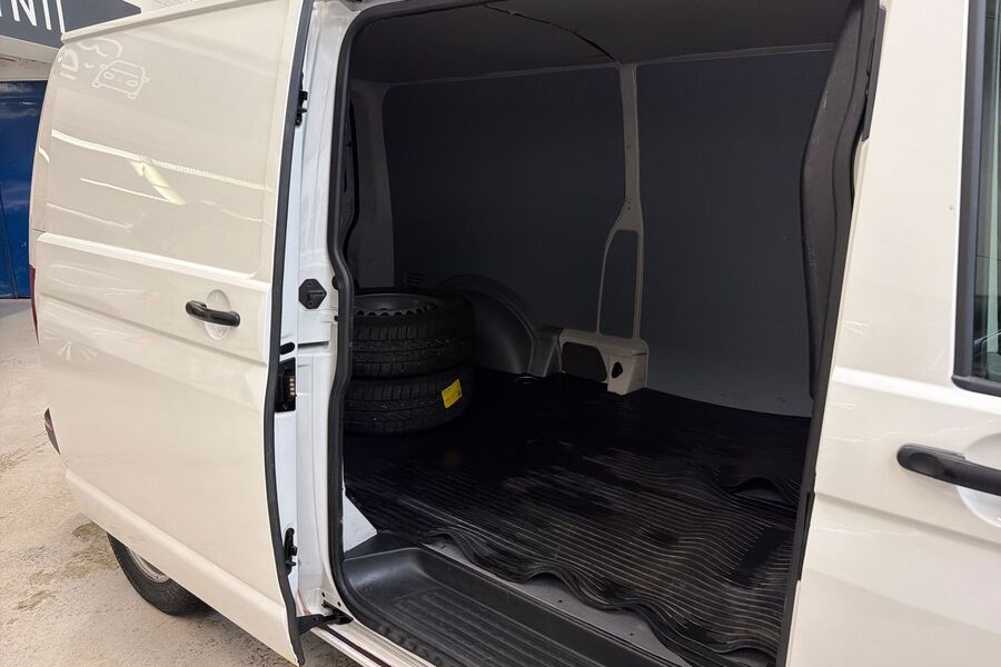 Volkswagen Transporter vaihtoauto