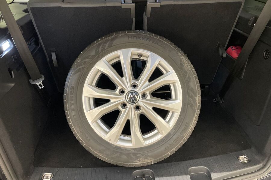 Volkswagen Caddy Maxi vaihtoauto