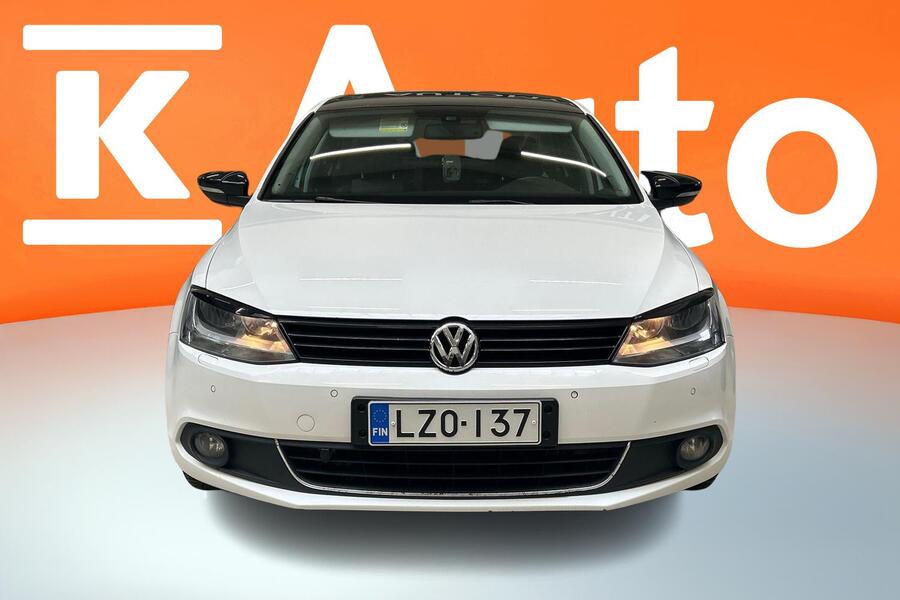 Volkswagen Jetta vaihtoauto