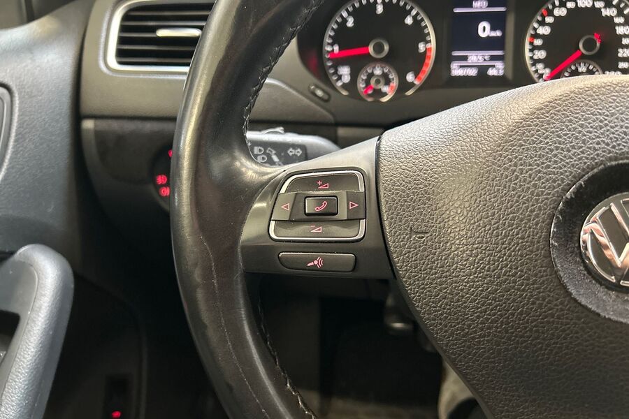 Volkswagen Jetta vaihtoauto