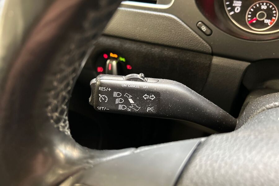 Volkswagen Jetta vaihtoauto