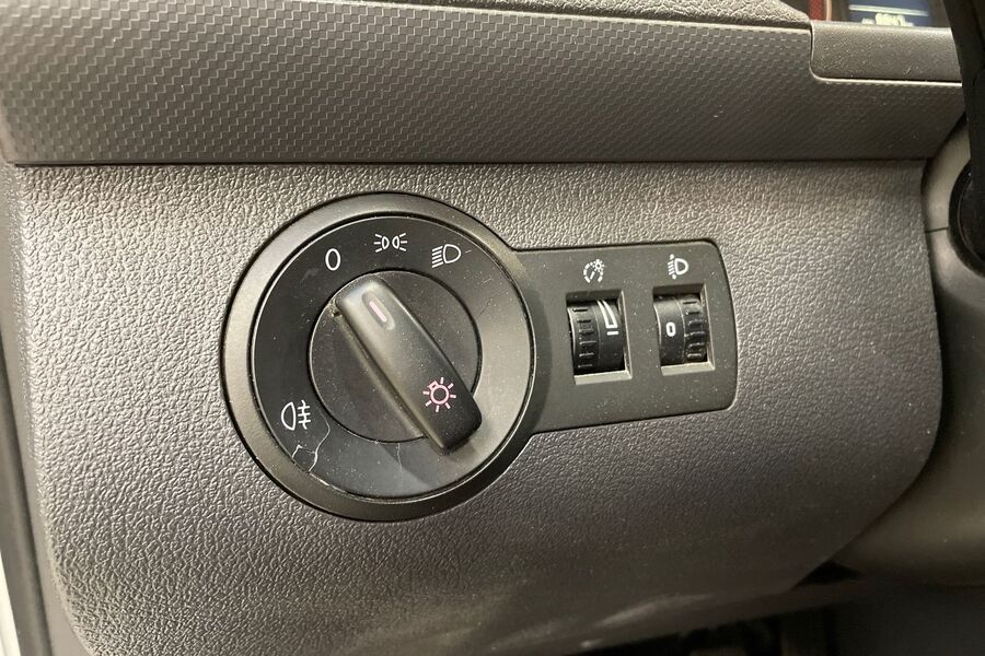 Volkswagen Caddy Maxi vaihtoauto