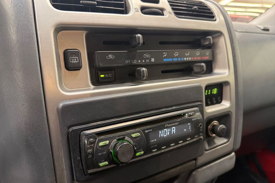 Toyota Hiace vaihtoauto