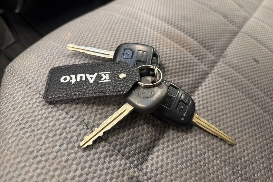 Toyota Hiace vaihtoauto