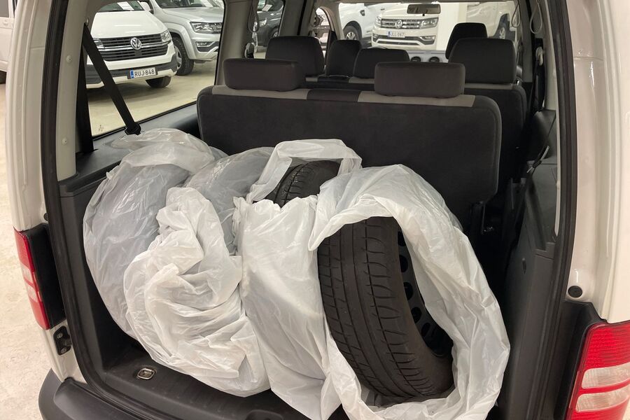 Volkswagen Caddy Maxi vaihtoauto