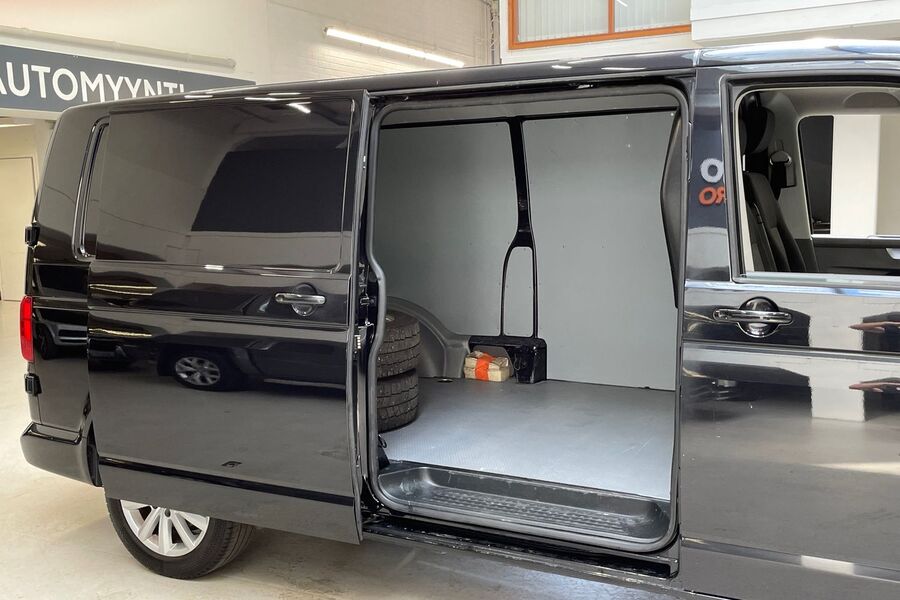 Volkswagen Transporter vaihtoauto