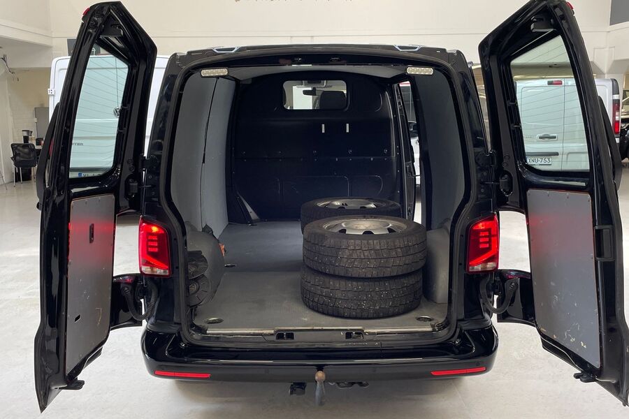 Volkswagen Transporter vaihtoauto