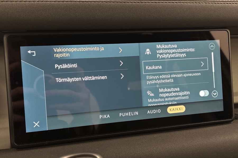 Land Rover Defender vaihtoauto