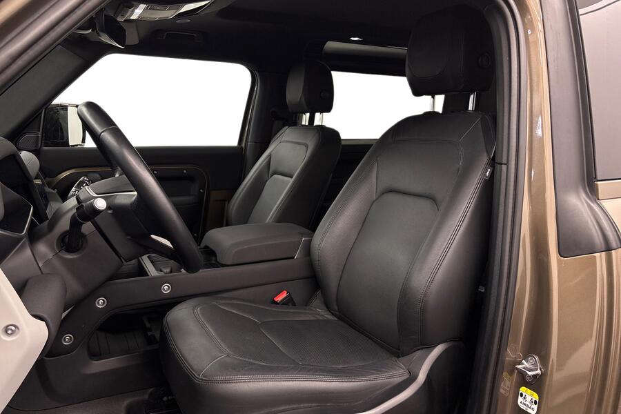 Land Rover Defender vaihtoauto