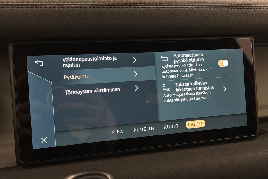 Land Rover Defender vaihtoauto