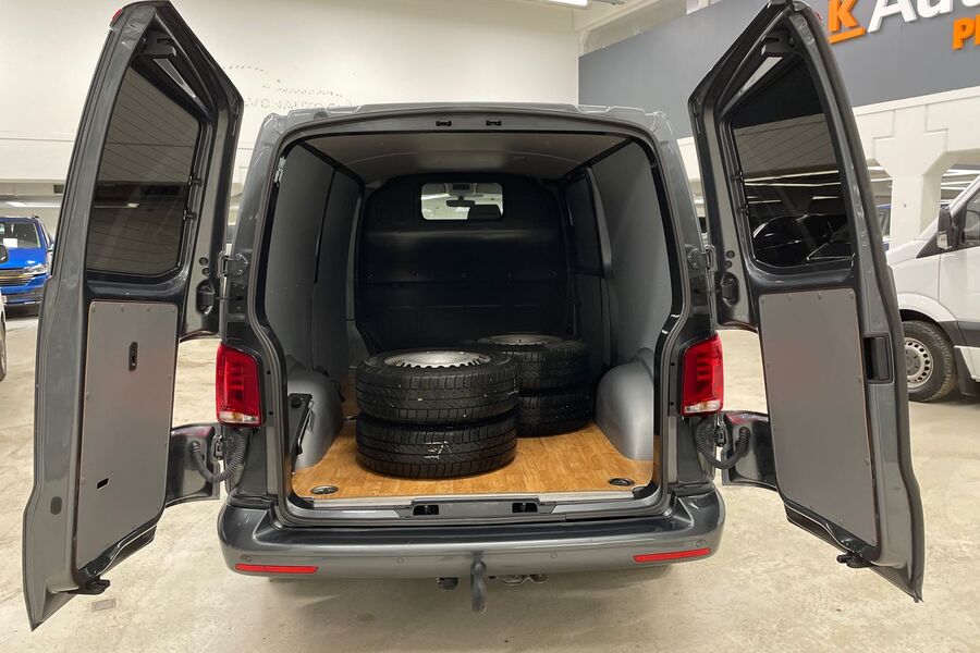 Volkswagen Transporter vaihtoauto