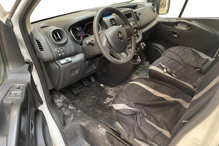 Renault Trafic vaihtoauto