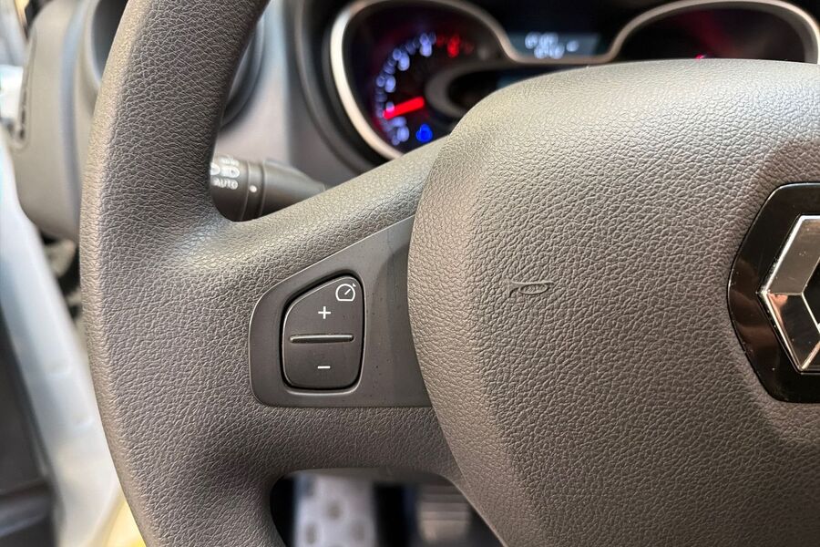 Renault Trafic vaihtoauto