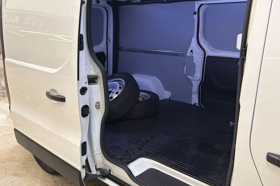 Renault Trafic vaihtoauto