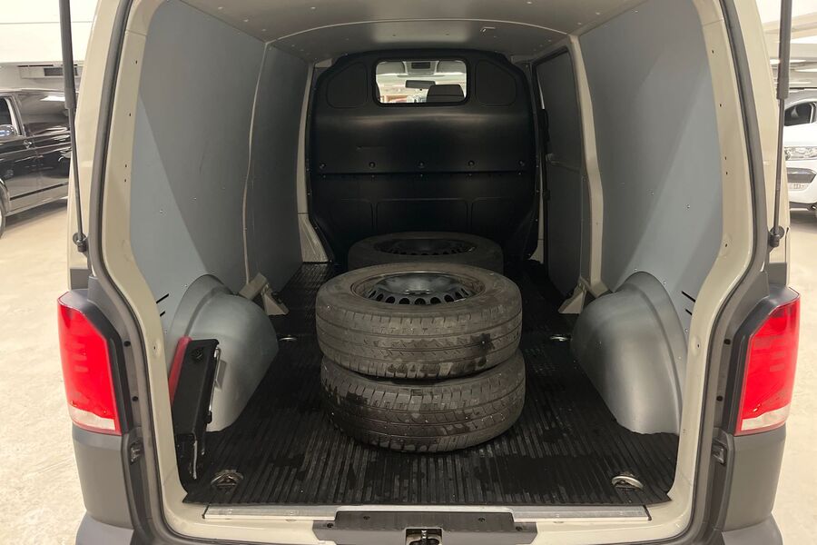 Volkswagen Transporter vaihtoauto