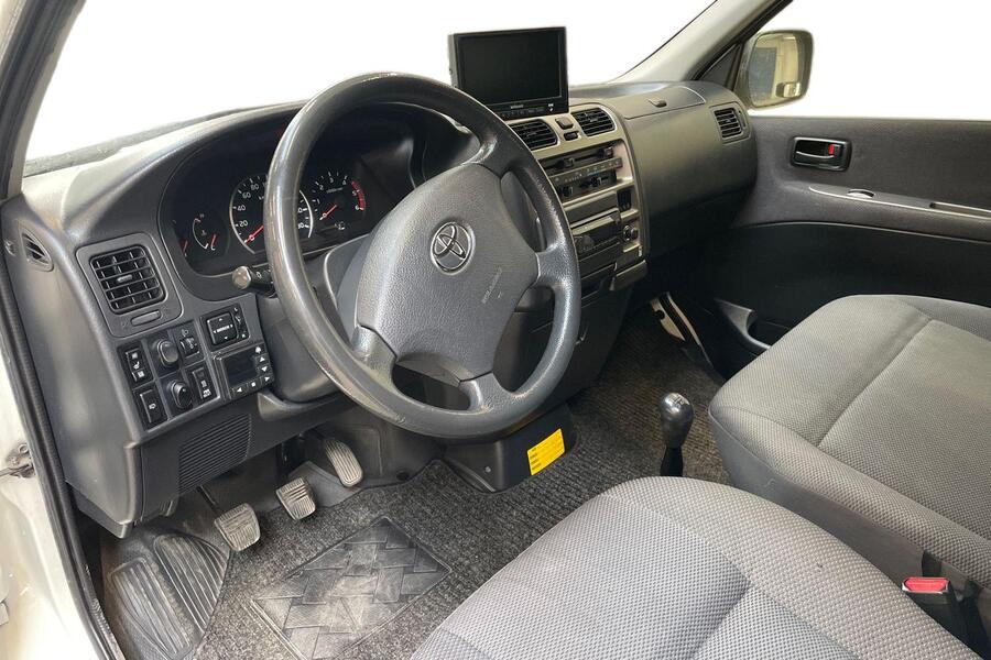 Toyota Hiace vaihtoauto