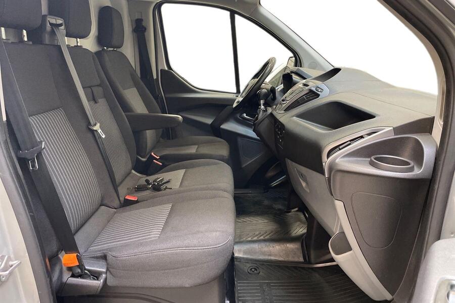 Ford Transit Custom vaihtoauto