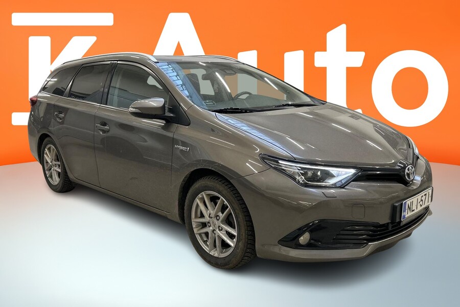 Toyota Auris vaihtoauto