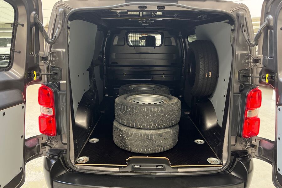 Toyota Proace vaihtoauto