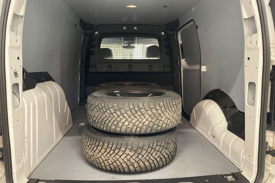 Volkswagen Caddy Maxi vaihtoauto