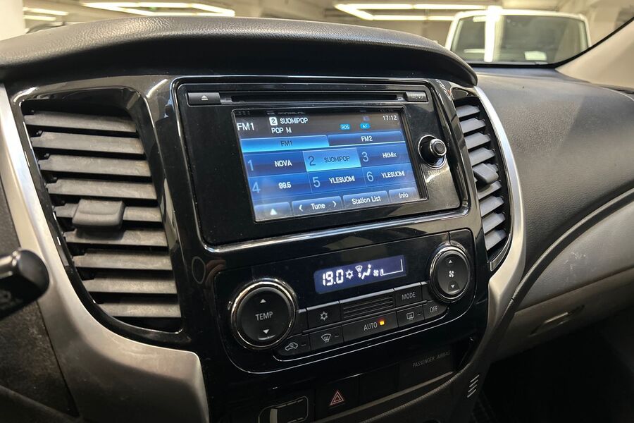 Mitsubishi L200 vaihtoauto