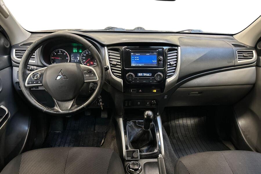 Mitsubishi L200 vaihtoauto