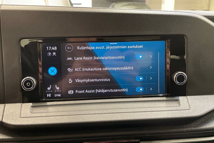 Volkswagen Caddy Maxi vaihtoauto