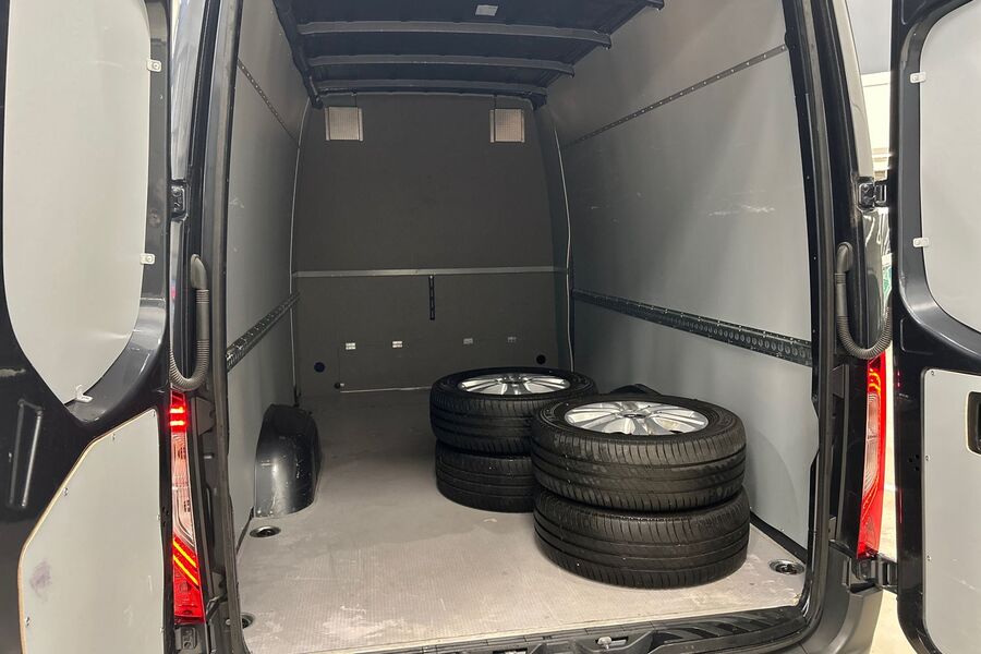 Mercedes-Benz Sprinter vaihtoauto