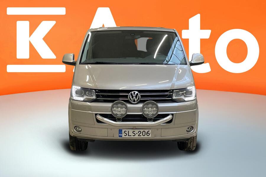 Volkswagen Caravelle vaihtoauto