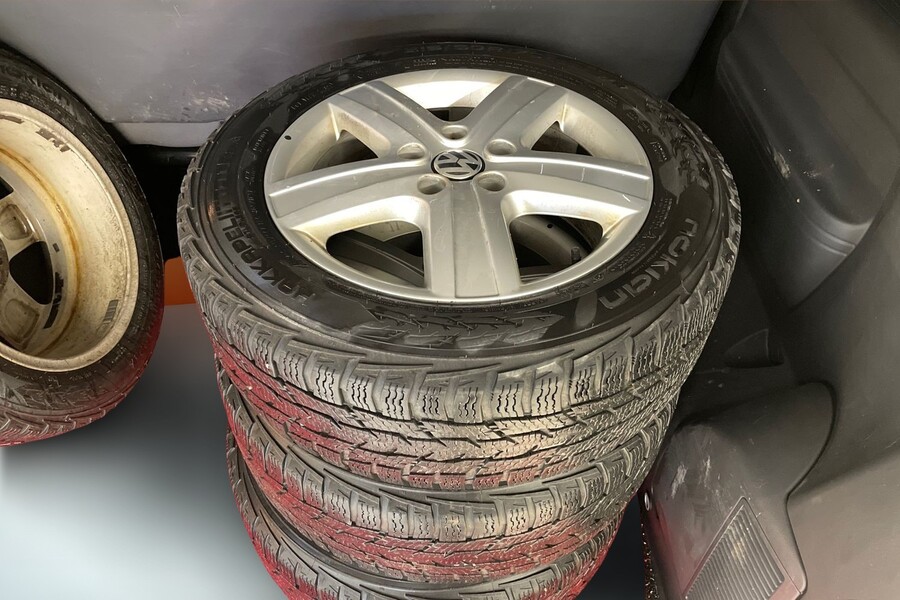 Volkswagen Caravelle vaihtoauto