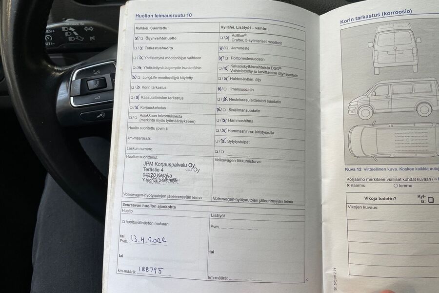 Volkswagen Caravelle vaihtoauto