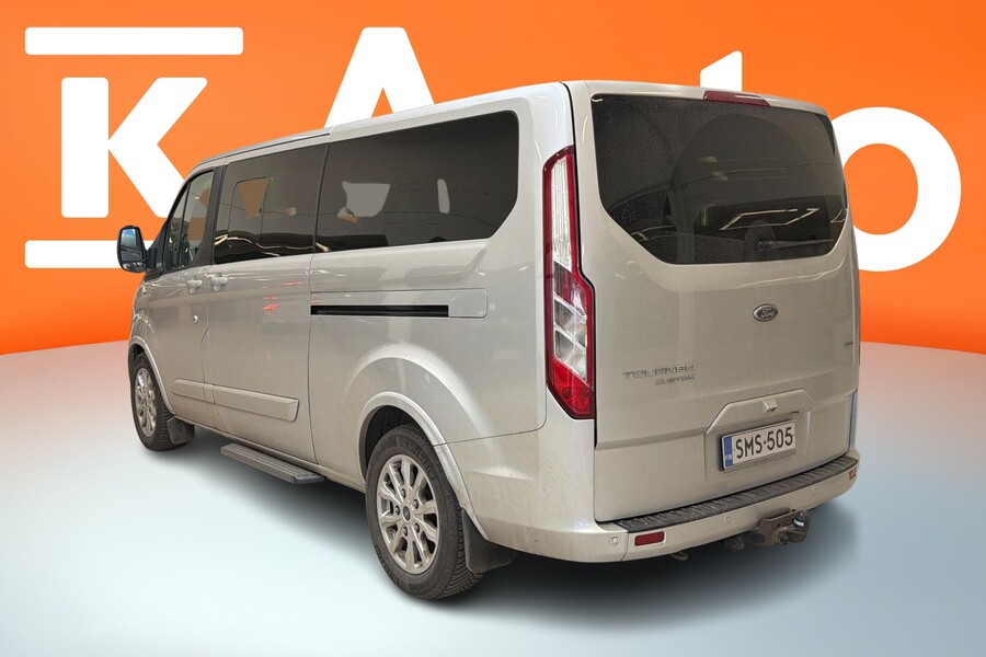 Ford Tourneo Custom vaihtoauto