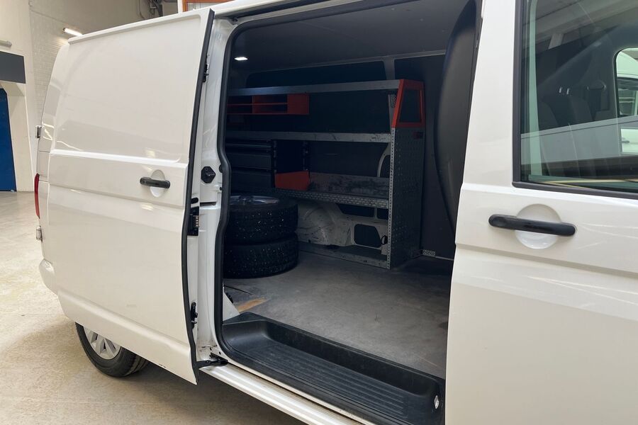 Volkswagen Transporter vaihtoauto