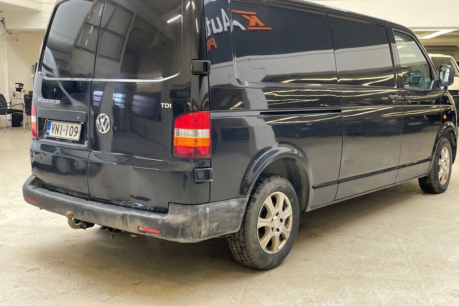 Volkswagen Transporter vaihtoauto