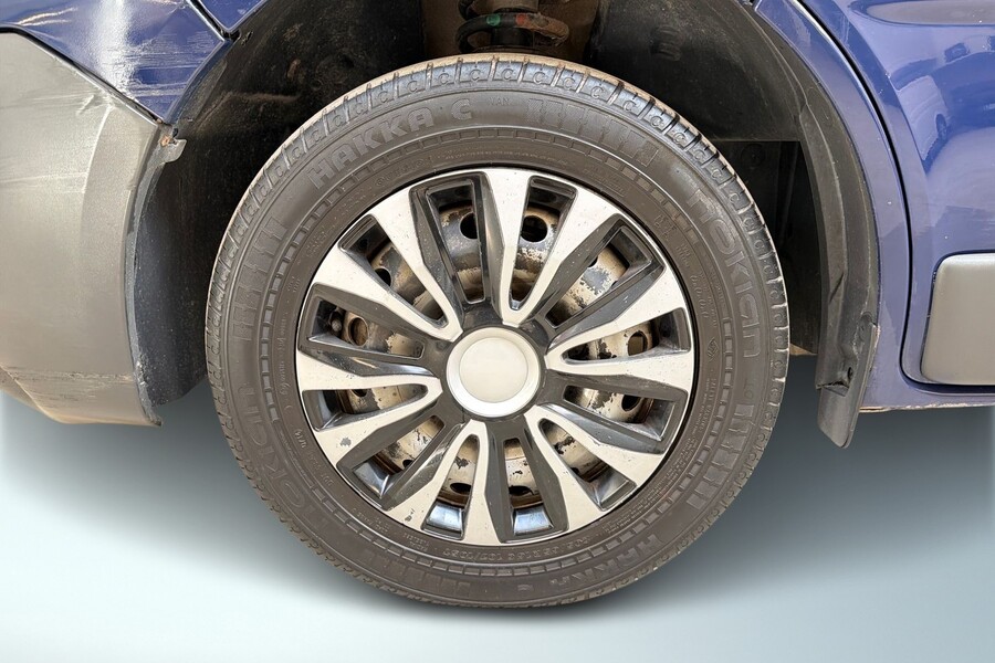 Nissan Primastar vaihtoauto