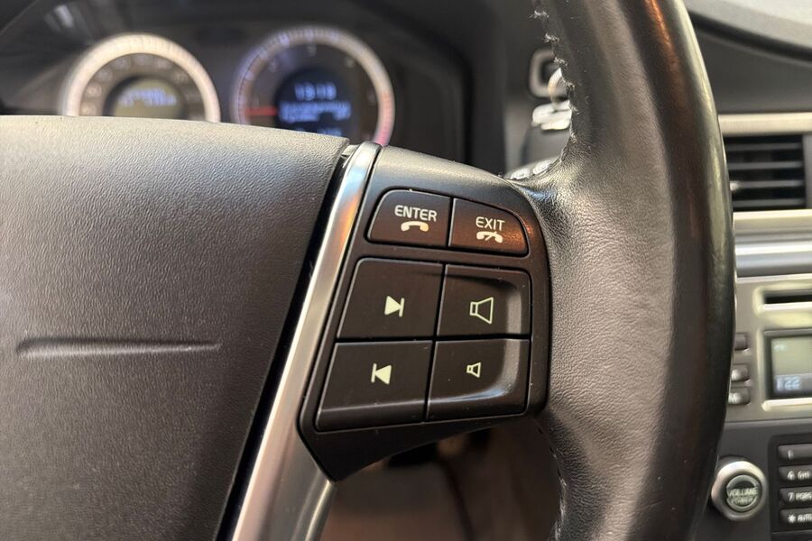 Volvo V70 vaihtoauto