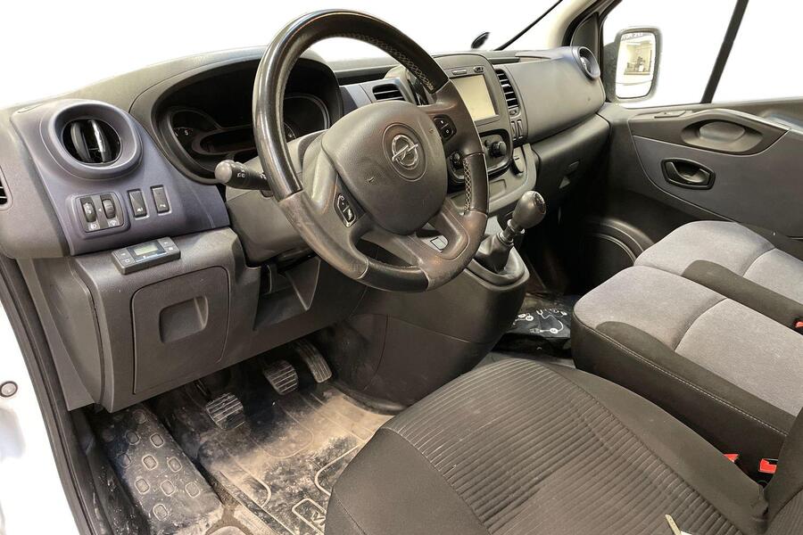 Opel Vivaro vaihtoauto