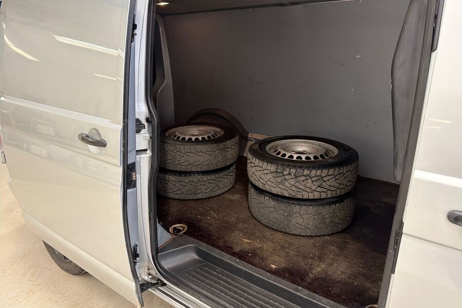 Volkswagen Transporter vaihtoauto