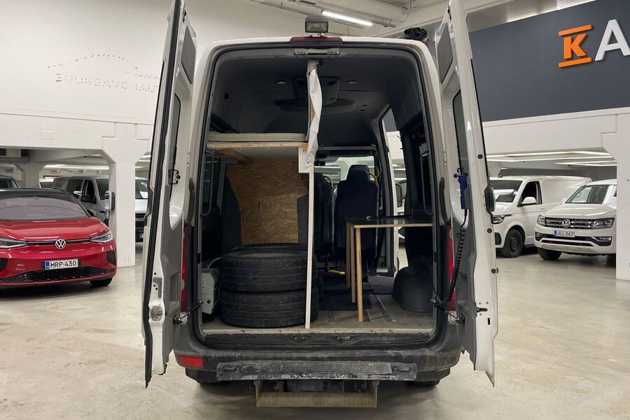 Volkswagen Crafter vaihtoauto