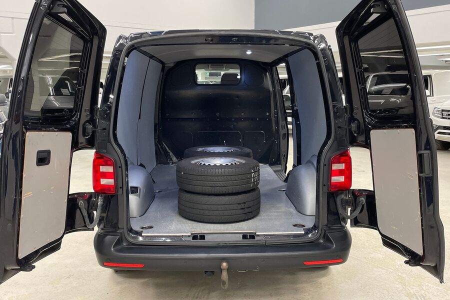 Volkswagen Transporter vaihtoauto