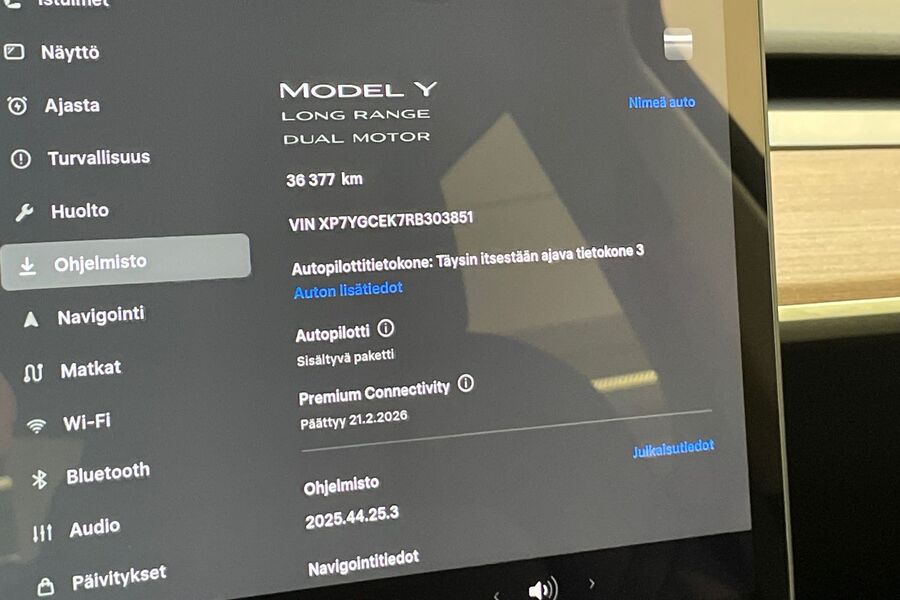 Tesla Model Y vaihtoauto