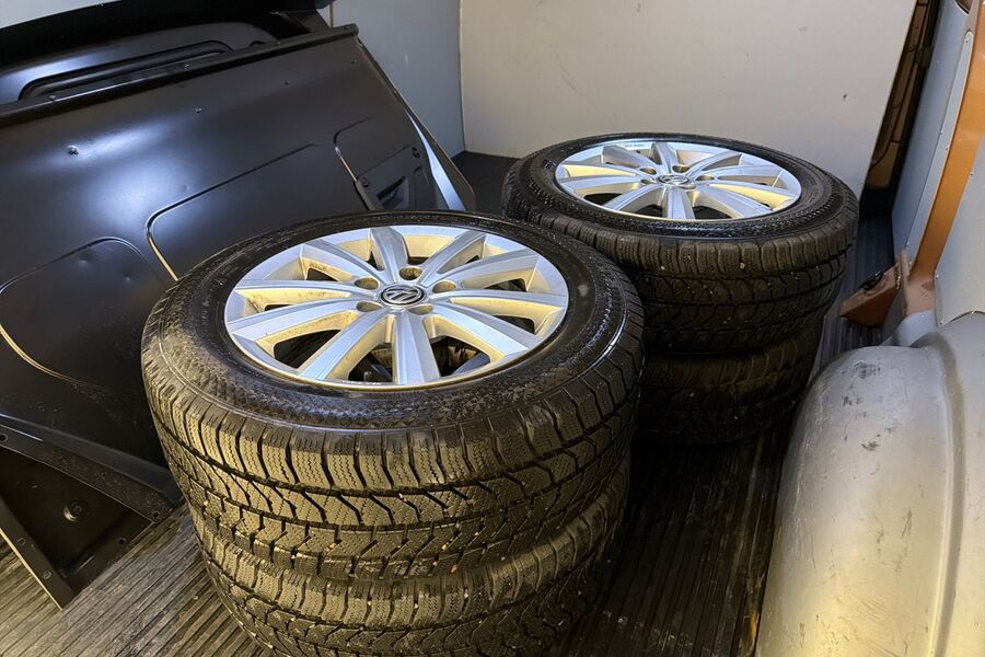 Volkswagen Transporter vaihtoauto