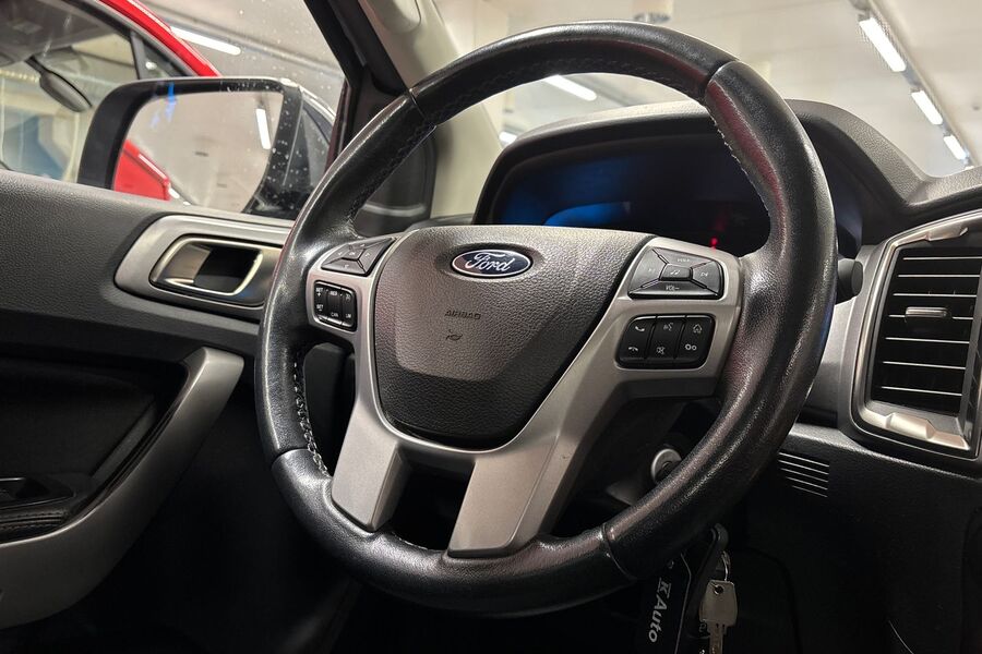 Ford Ranger vaihtoauto