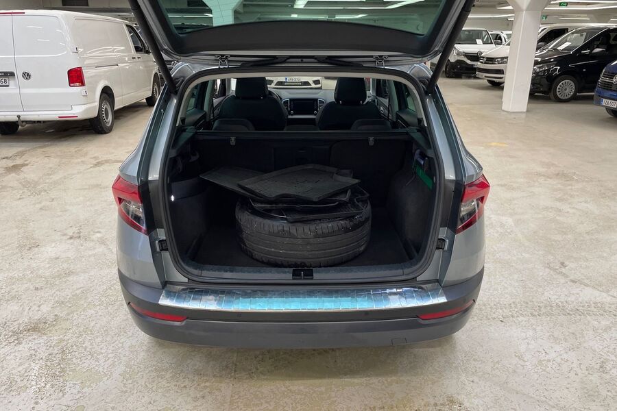 Skoda Karoq vaihtoauto