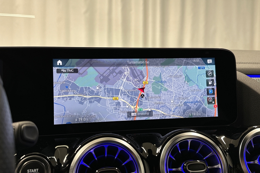 Mercedes-Benz EQA vaihtoauto