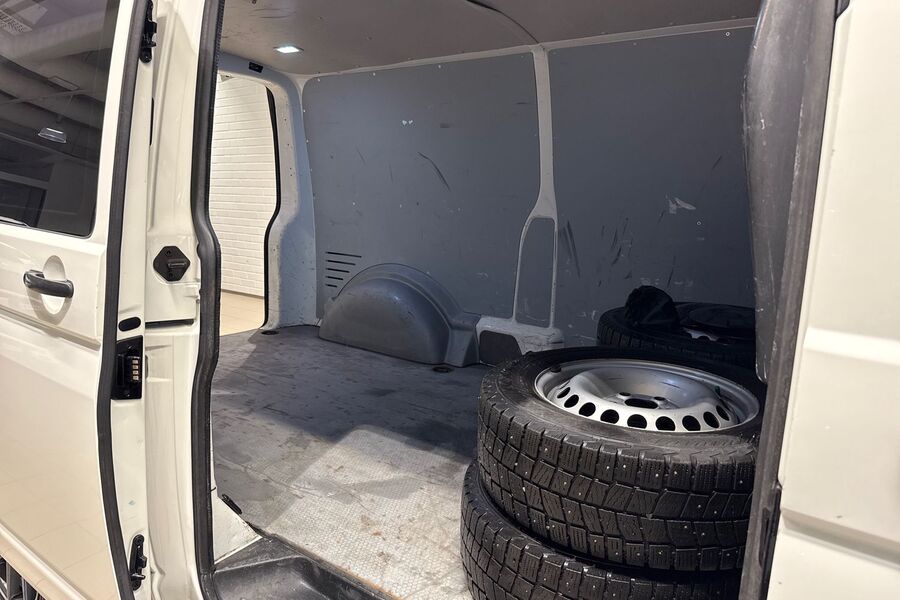 Volkswagen Transporter vaihtoauto