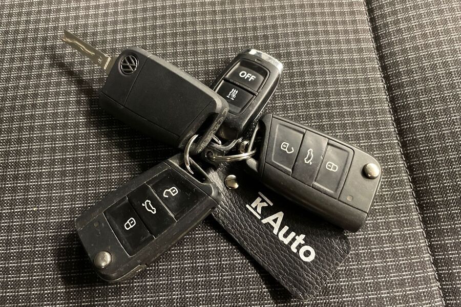 Volkswagen Caravelle vaihtoauto