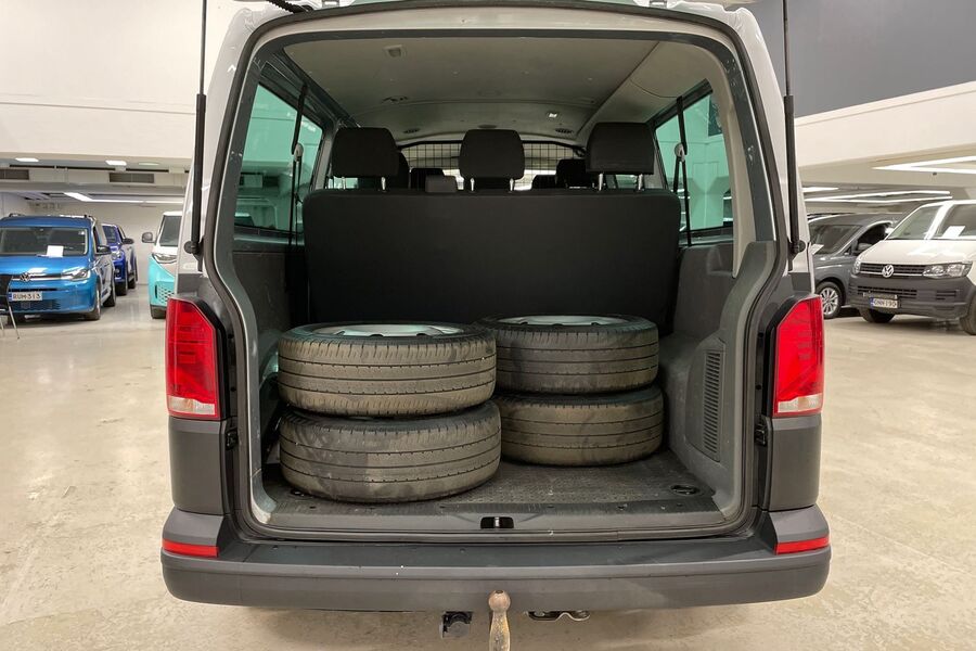 Volkswagen Caravelle vaihtoauto