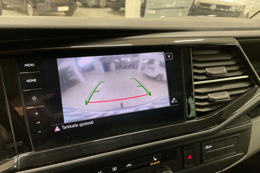 Volkswagen Caravelle vaihtoauto